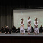 2024_11_24_Kirchheim_Wie_ein_Fischschwarm_569
